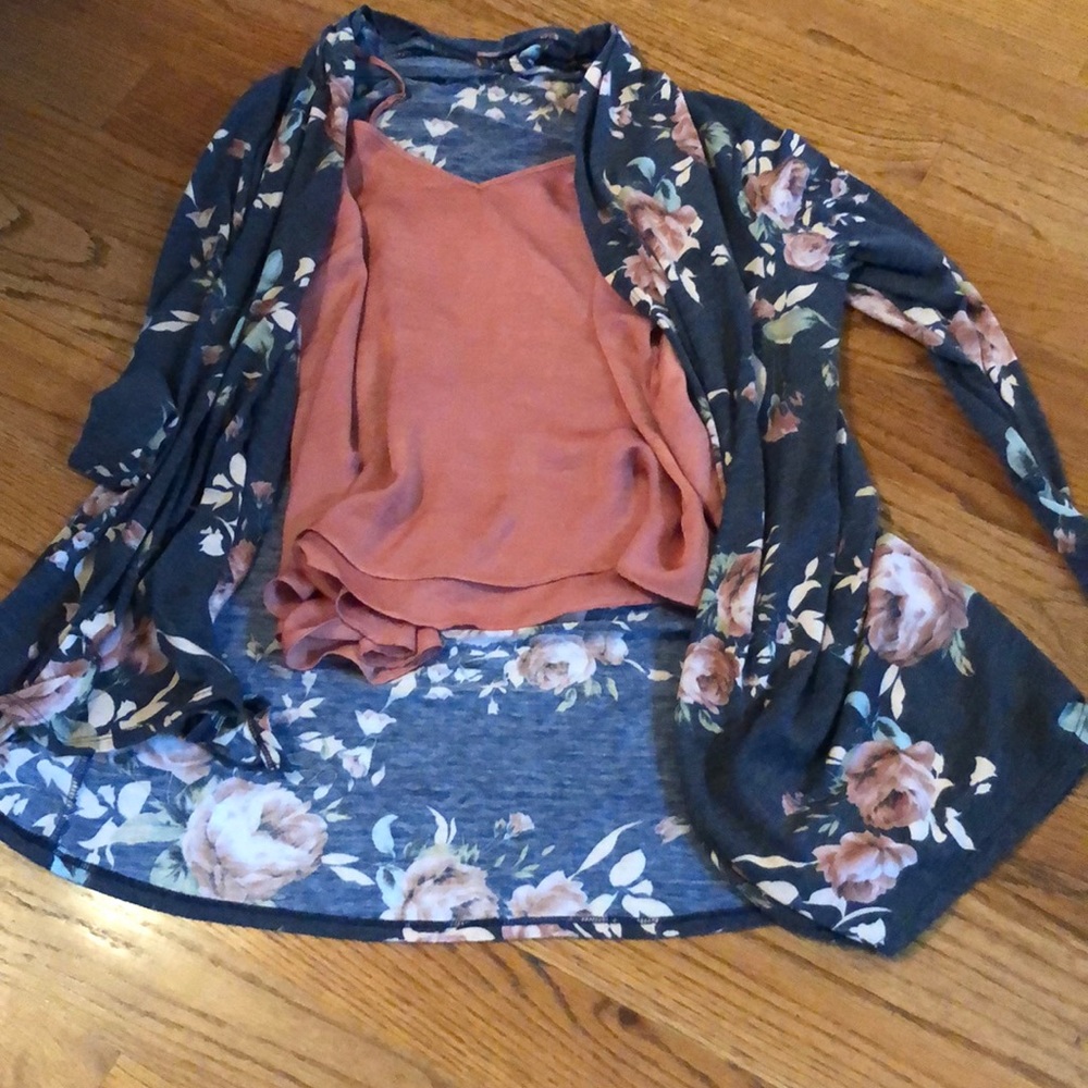 Bombom Rose Cardigan W/matching Camisole